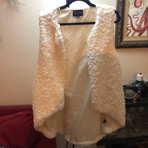 Off white soft faux fur high low vest